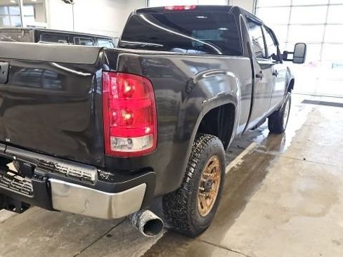 Used 2014 GMC Sierra 2500 SLE w/ SLE Preferred Package image 6