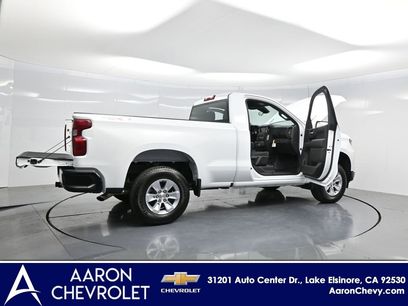 New 2026 Chevrolet Silverado 1500 W/T w/ LPO, Dark Essentials Package