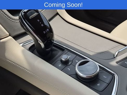 Used 2025 Cadillac XT5 Premium Luxury AWD/4WD image 33