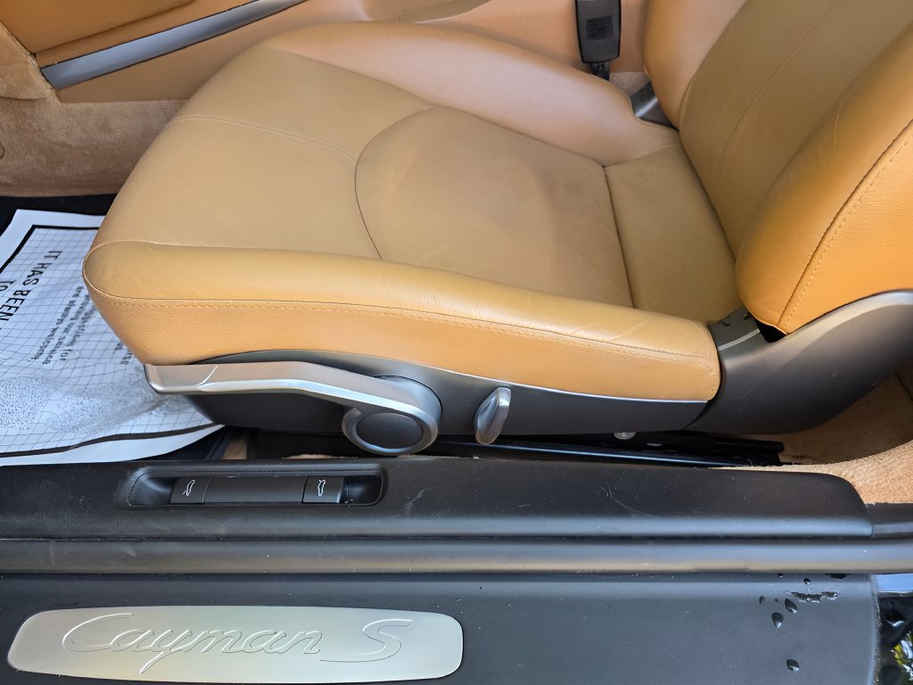 Used 2006 Porsche Cayman S RWD image 14