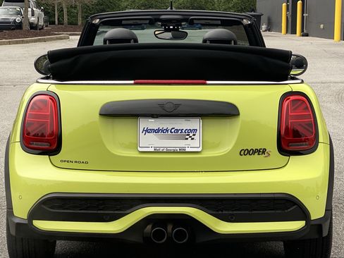 Certified 2024 MINI Cooper S image 21