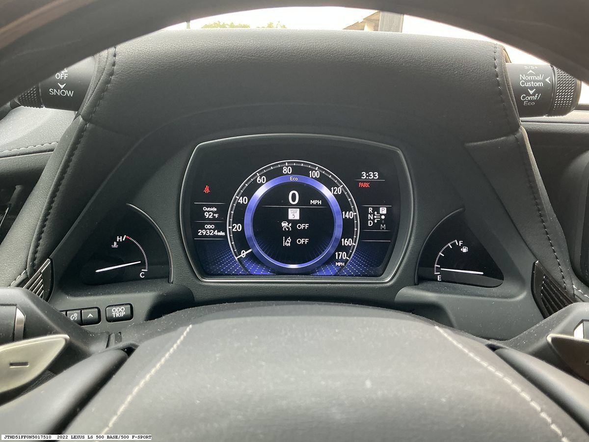 Used 2022 Lexus LS 500 w/ Interior Upgrade Package RWD image 12