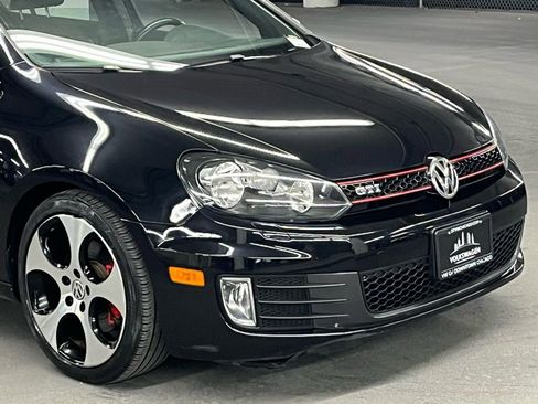 Used 2013 Volkswagen GTI 4-Door image 33