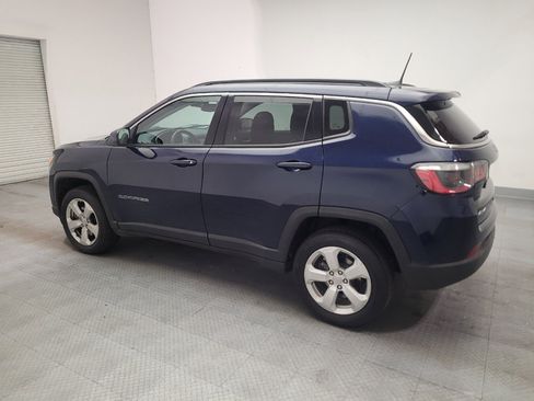 Used 2021 Jeep Compass Latitude AWD/4WD image 3