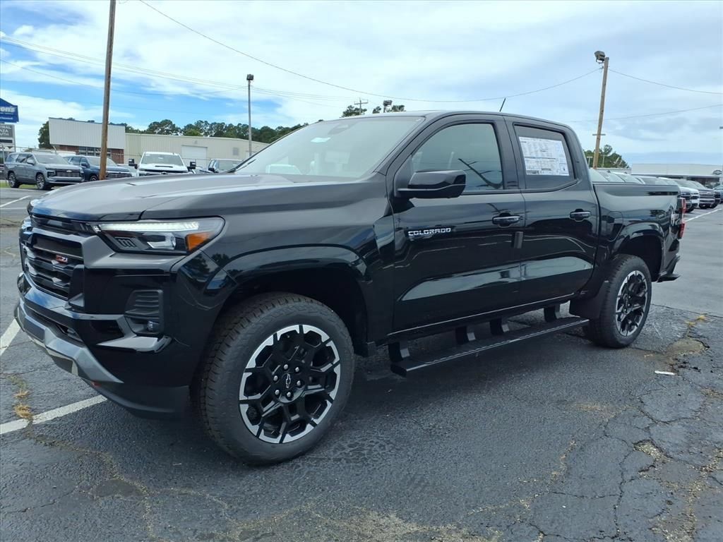 New 2026 Chevrolet Colorado Z71 w/ Technology Package AWD/4WD image 8