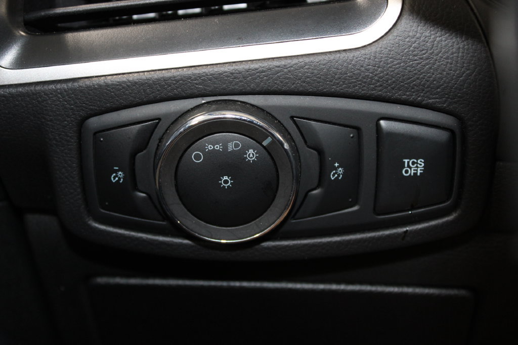 Used 2024 Ford Edge SEL AWD/4WD image 39