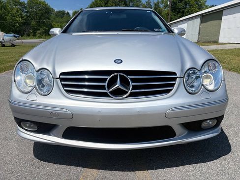 Used 2003 Mercedes-Benz CLK 55 AMG Coupe image 2
