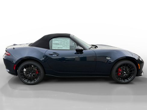 New 2025 MAZDA MX-5 Miata Club w/ Brembo/BBS Recaro Package image 6