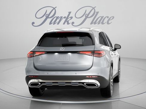 Used 2026 Mercedes-Benz GLC 300 image 18