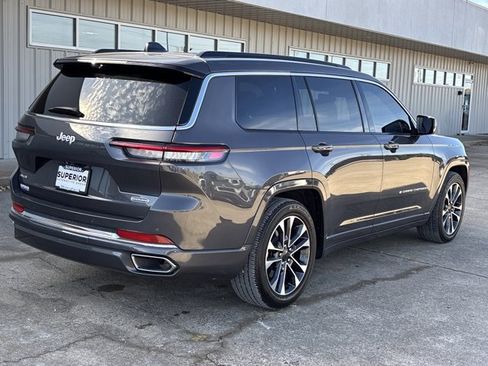 Used 2024 Jeep Grand Cherokee L Overland w/ Advanced Protech Group III image 3