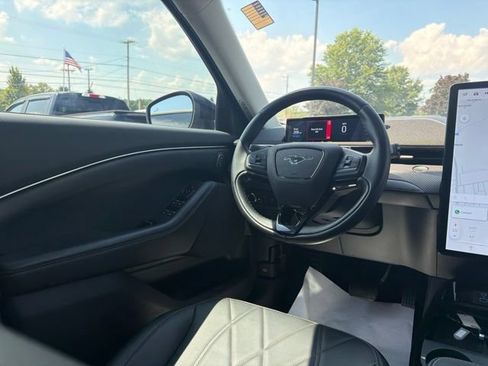 Used 2024 Ford Mustang Mach-E Select RWD image 29