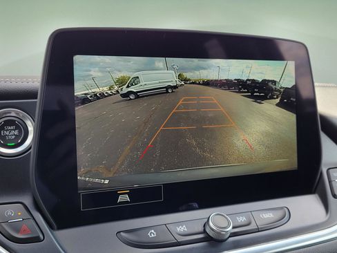 Used 2023 Chevrolet Blazer LT FWD image 22
