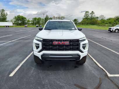 New 2025 GMC Canyon Elevation