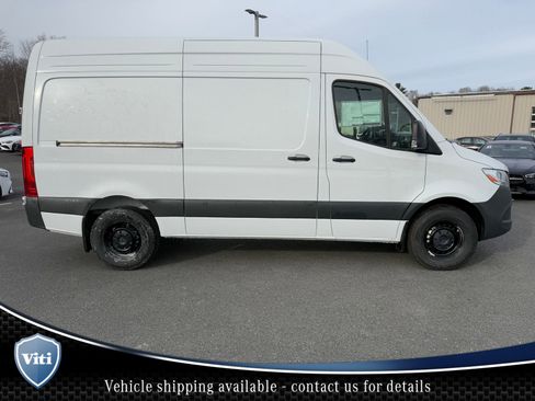 New 2025 Mercedes-Benz Sprinter 2500 image 9