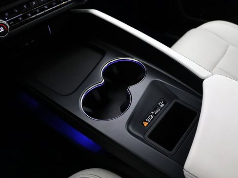 Certified 2024 Acura ZDX Type S AWD/4WD image 29