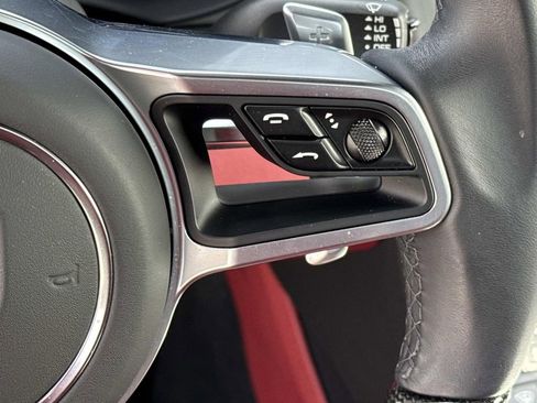 Certified 2025 Porsche 718 Boxster S RWD image 24