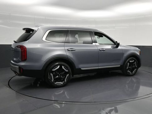 Used 2024 Kia Telluride S w/ S Sunroof Package AWD/4WD image 3