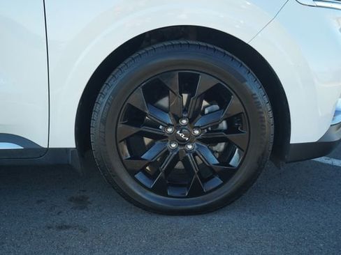 Used 2022 Kia Carnival SX Prestige image 43