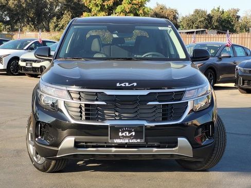 New 2026 Kia Seltos LX image 2