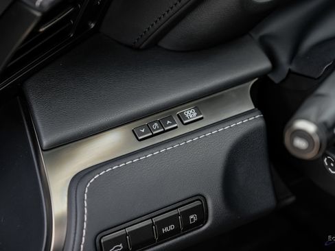 Used 2021 Lexus LC 500 Convertible w/ Touring Package RWD image 52