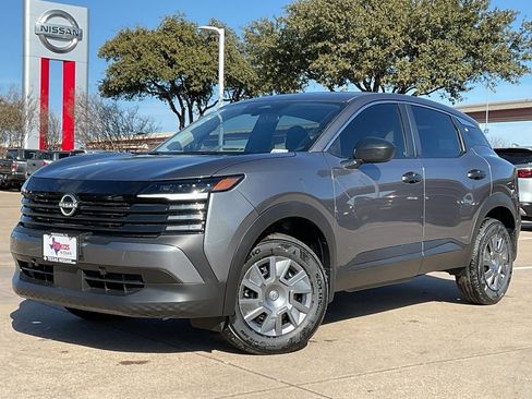 New 2026 Nissan Kicks S image 2