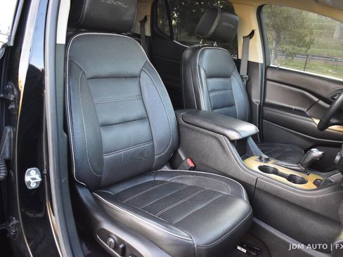 Used 2017 GMC Acadia Denali w/ Technology Package image 14