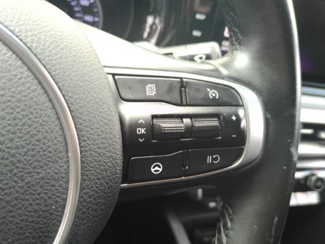 Used 2022 Kia K5 GT-Line FWD image 37