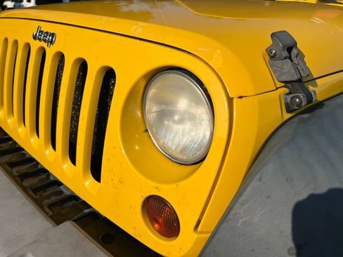 Used 2008 Jeep Wrangler X AWD/4WD image 10