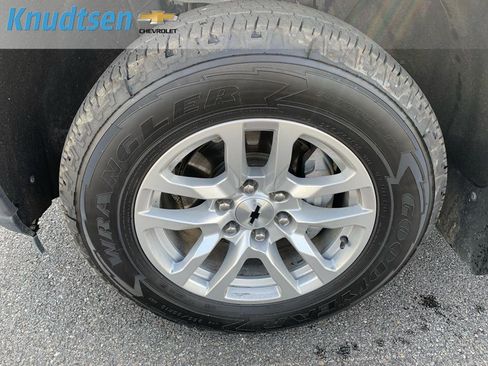 Used 2021 Chevrolet Silverado 1500 RST image 9