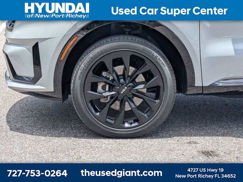 Used 2023 Kia Sorento SX AWD/4WD image 10
