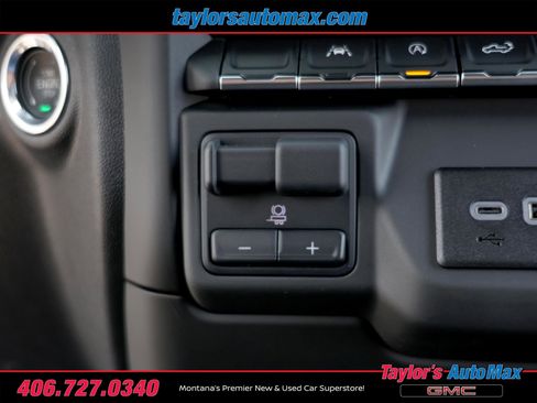 New 2026 GMC Sierra 1500 Pro w/ Graphite Edition image 17