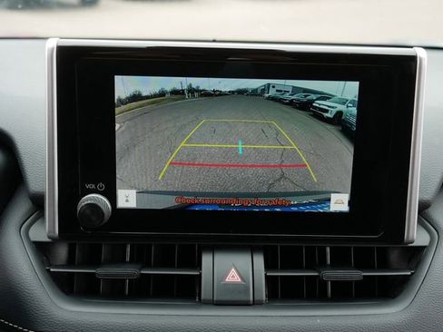 Used 2025 Toyota RAV4 XLE image 29