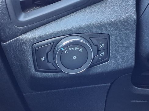 Used 2019 Ford EcoSport SE image 18