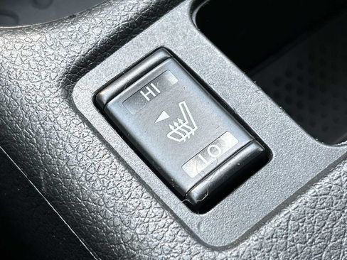 Used 2020 Nissan Rogue SV AWD/4WD image 21