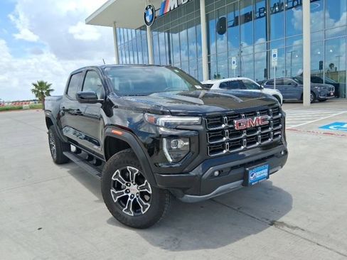 Used 2025 GMC Canyon AT4 AWD/4WD image 1