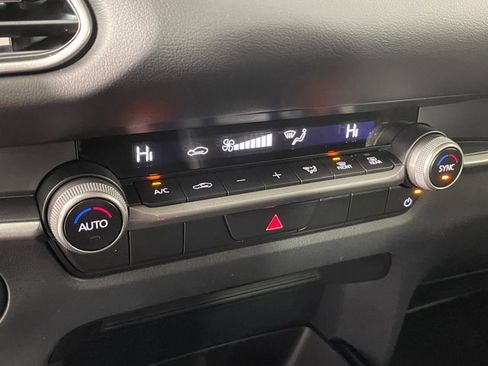 New 2025 MAZDA CX-30 AWD 2.5 S w/ Select Sport Pkg image 9