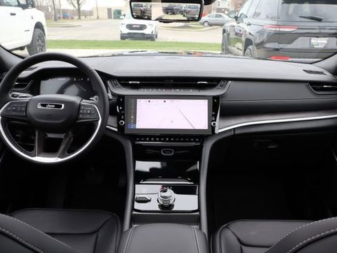 New 2026 Jeep Grand Cherokee Limited image 41