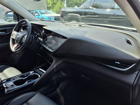 Certified 2021 Buick Envision Essence w/ Sport Touring Package image 21