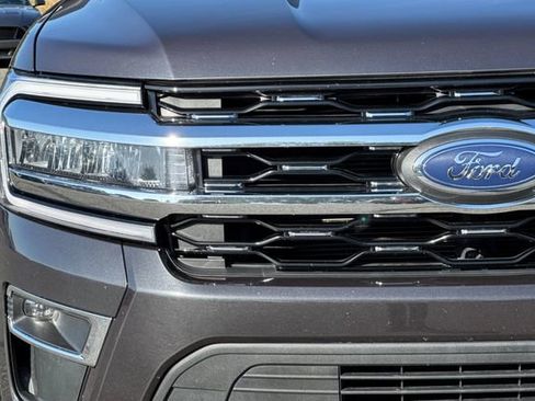 Used 2024 Ford Expedition Limited AWD/4WD image 48