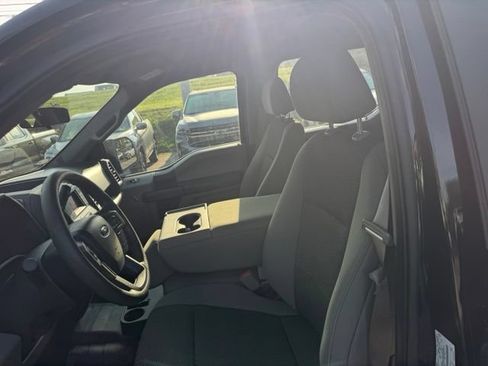 Used 2019 Ford F150 XL w/ Equipment Group 101A Mid AWD/4WD image 12