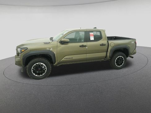 New 2026 Toyota Tacoma TRD Off-Road w/ TRD Off Road Premium Package AWD/4WD image 2