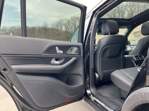 New 2025 Mercedes-Benz GLS 450 4MATIC image 25