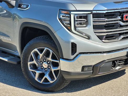 New 2026 GMC Sierra 1500 SLT AWD/4WD image 6