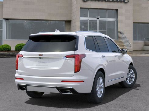 New 2025 Cadillac XT6 Luxury w/ LPO, Floor Liner Package AWD/4WD image 4