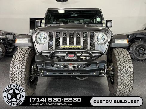 Used 2021 Jeep Gladiator Rubicon AWD/4WD image 3
