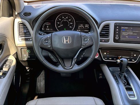 Used 2022 Honda HR-V EX-L image 5