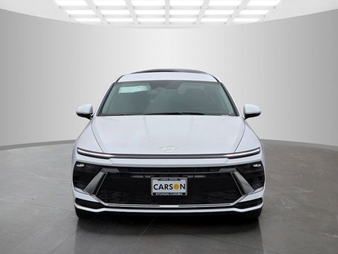 New 2025 Hyundai Sonata SEL image 2