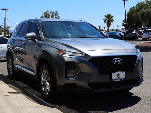 Used 2019 Hyundai Santa Fe SE AWD/4WD image 14
