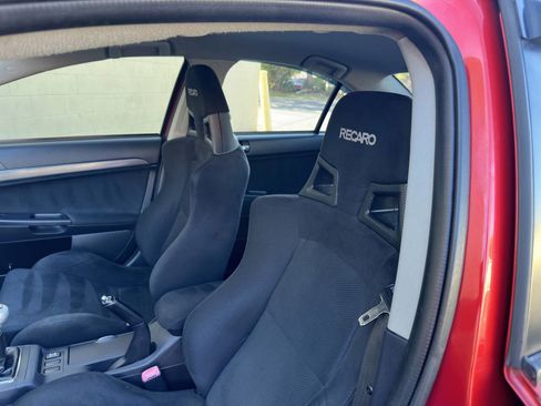 Used 2011 Mitsubishi Lancer Evolution GSR image 9