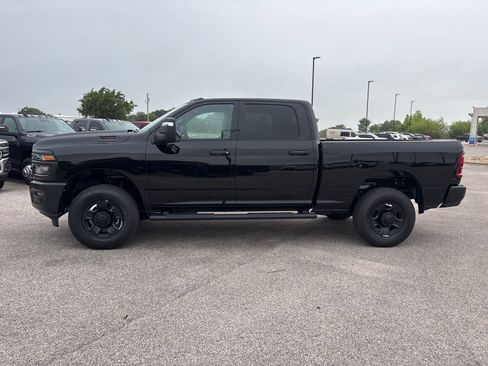 New 2026 RAM 2500 Tradesman AWD/4WD image 2
